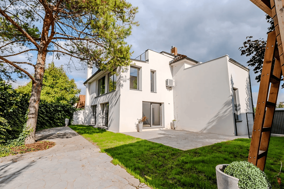 Prodej domu 334 m², pozemek 518 m², Starolázeňská, Praha, Praha Prodej domu 334 m², pozemek 518 m², Starolázeňská, Praha, Praha