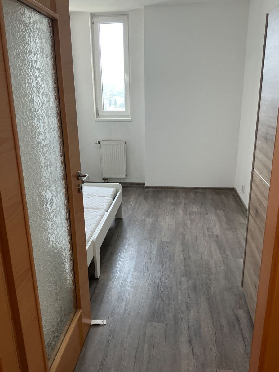 Pronájem bytu 3+kk 56 m², Na Horizontu, Králův Dvůr, Středočeský kraj Pronájem bytu 3+kk 56 m², Na Horizontu, Králův Dvůr, Středočeský kraj
