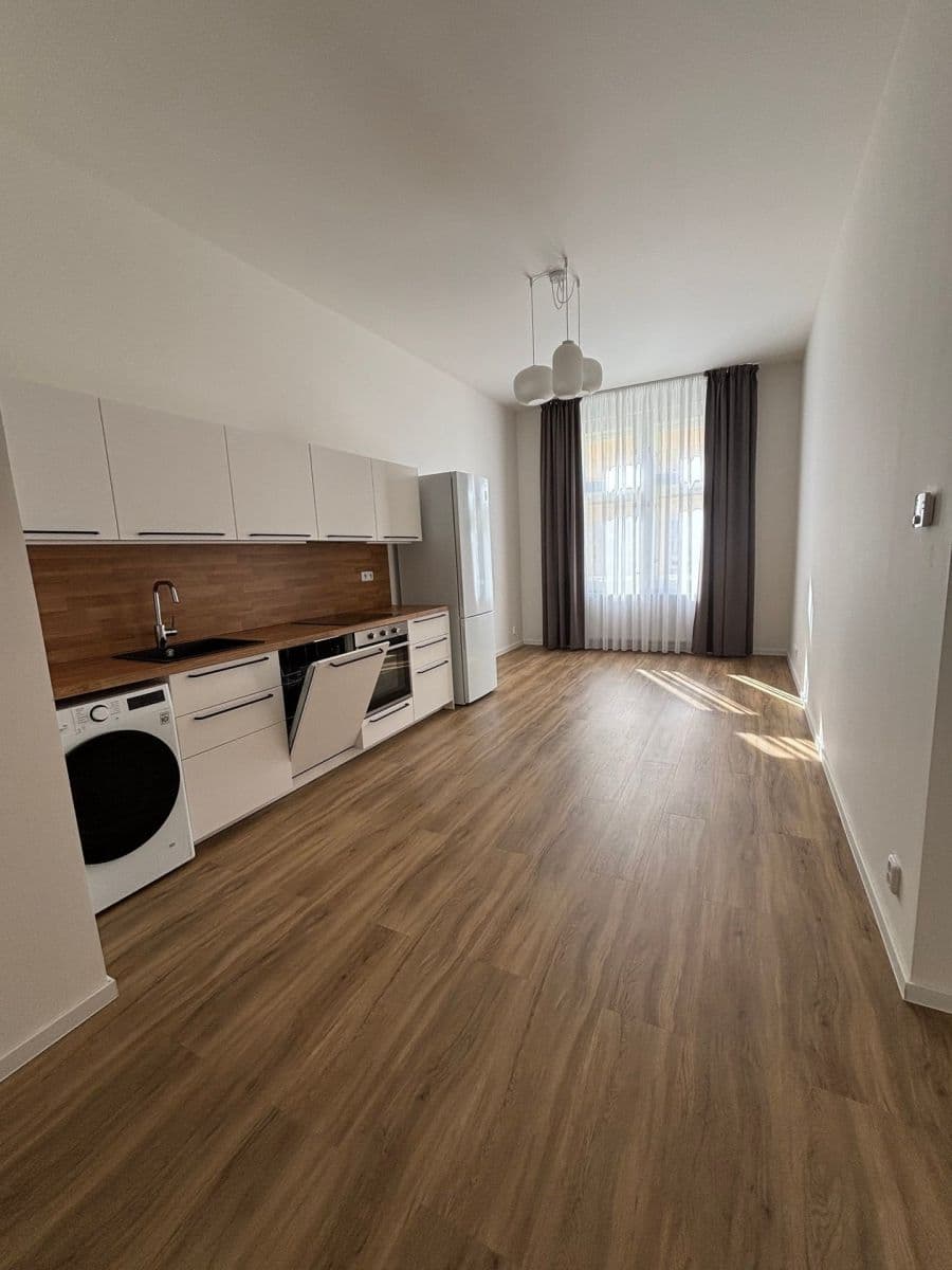 Pronájem bytu 3+kk 78 m², Sládkova, Praha, Praha Pronájem bytu 3+kk 78 m², Sládkova, Praha, Praha