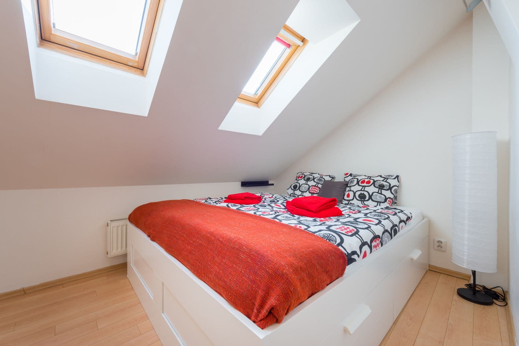 Pronájem bytu 135 m², Hálkova, Praha, Praha Pronájem bytu 135 m², Hálkova, Praha, Praha