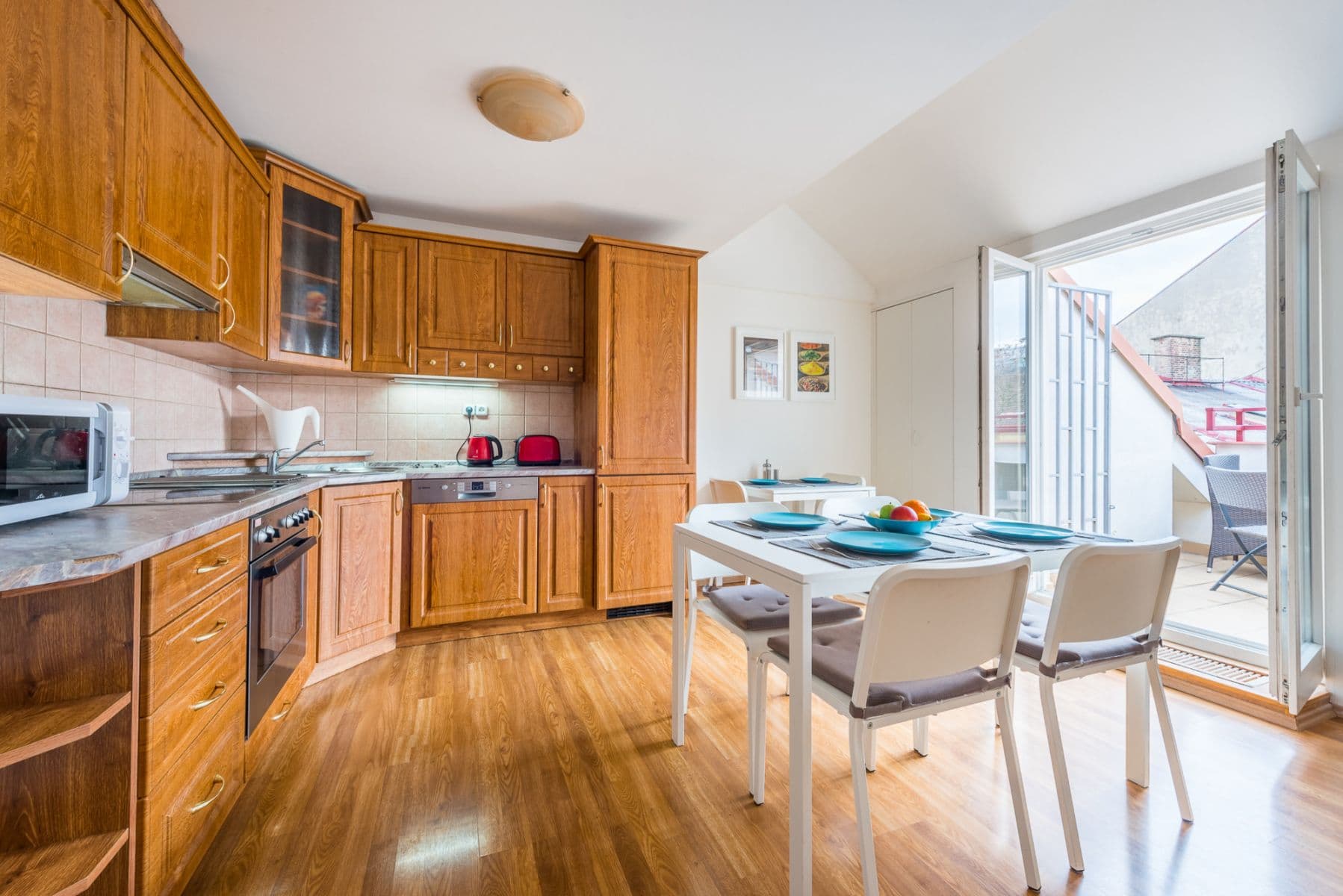 Pronájem bytu 135 m², Hálkova, Praha, Praha Pronájem bytu 135 m², Hálkova, Praha, Praha