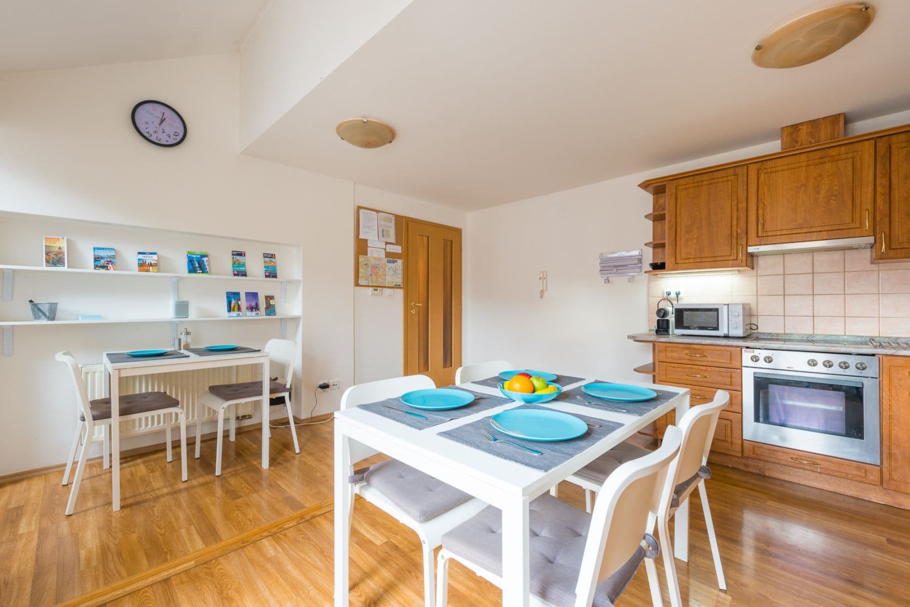 Pronájem bytu 135 m², Hálkova, Praha, Praha Pronájem bytu 135 m², Hálkova, Praha, Praha
