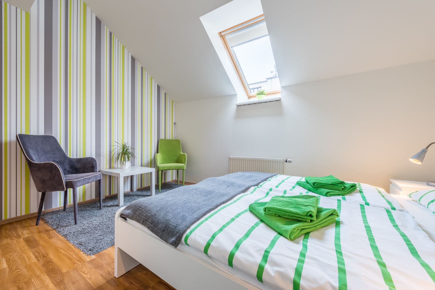 Pronájem bytu 135 m², Hálkova, Praha, Praha Pronájem bytu 135 m², Hálkova, Praha, Praha