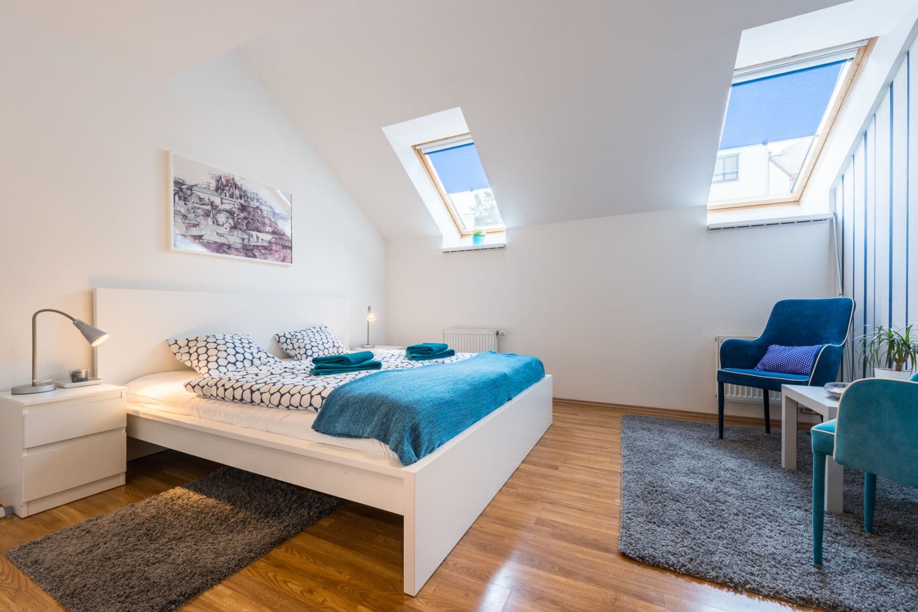 Pronájem bytu 135 m², Hálkova, Praha, Praha Pronájem bytu 135 m², Hálkova, Praha, Praha