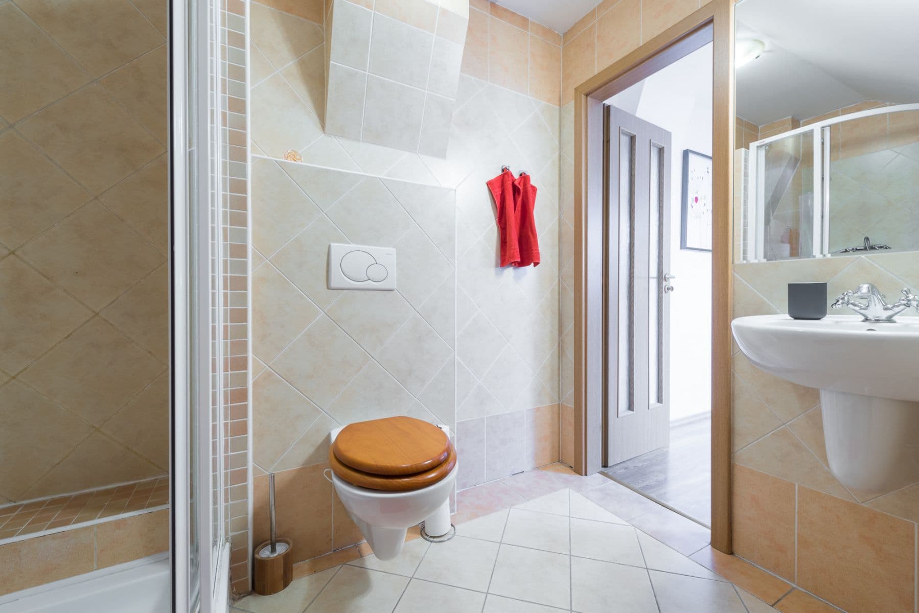 Pronájem bytu 135 m², Hálkova, Praha, Praha Pronájem bytu 135 m², Hálkova, Praha, Praha
