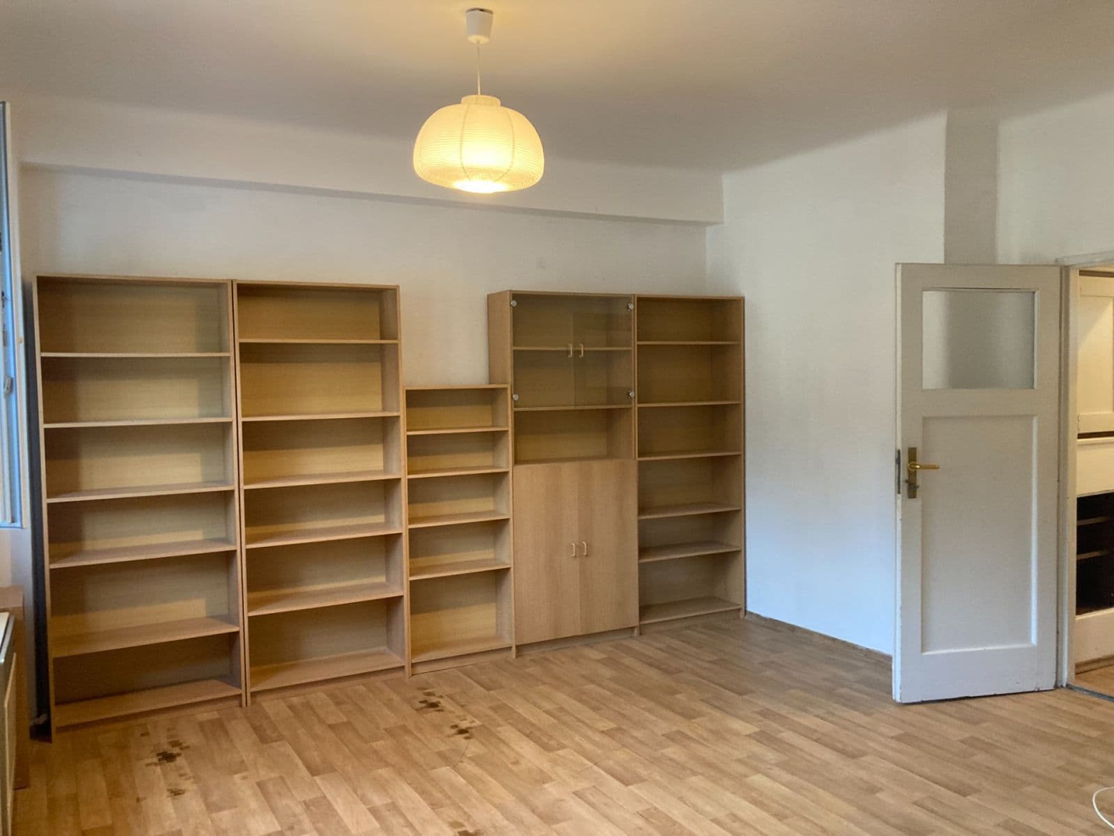 Pronájem bytu 1+1 44 m², Osadní, Praha, Praha Pronájem bytu 1+1 44 m², Osadní, Praha, Praha