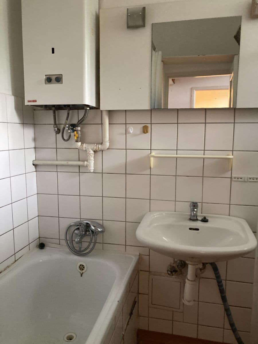 Pronájem bytu 1+1 44 m², Osadní, Praha, Praha Pronájem bytu 1+1 44 m², Osadní, Praha, Praha