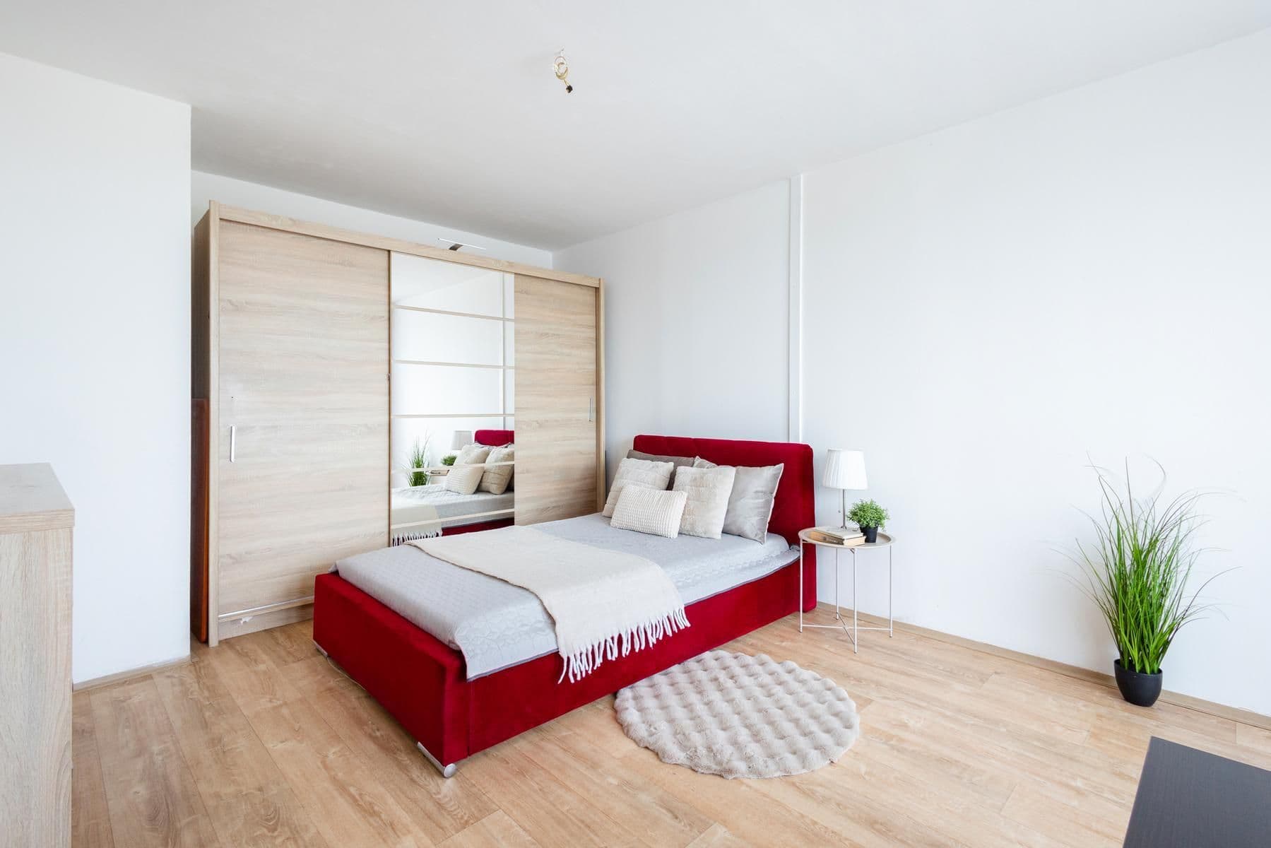 Prodej bytu 3+1 76 m², V Bažantnici, Kladno, Středočeský kraj Prodej bytu 3+1 76 m², V Bažantnici, Kladno, Středočeský kraj