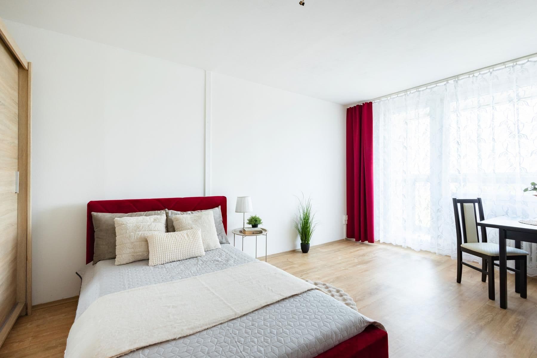 Prodej bytu 3+1 76 m², V Bažantnici, Kladno, Středočeský kraj Prodej bytu 3+1 76 m², V Bažantnici, Kladno, Středočeský kraj