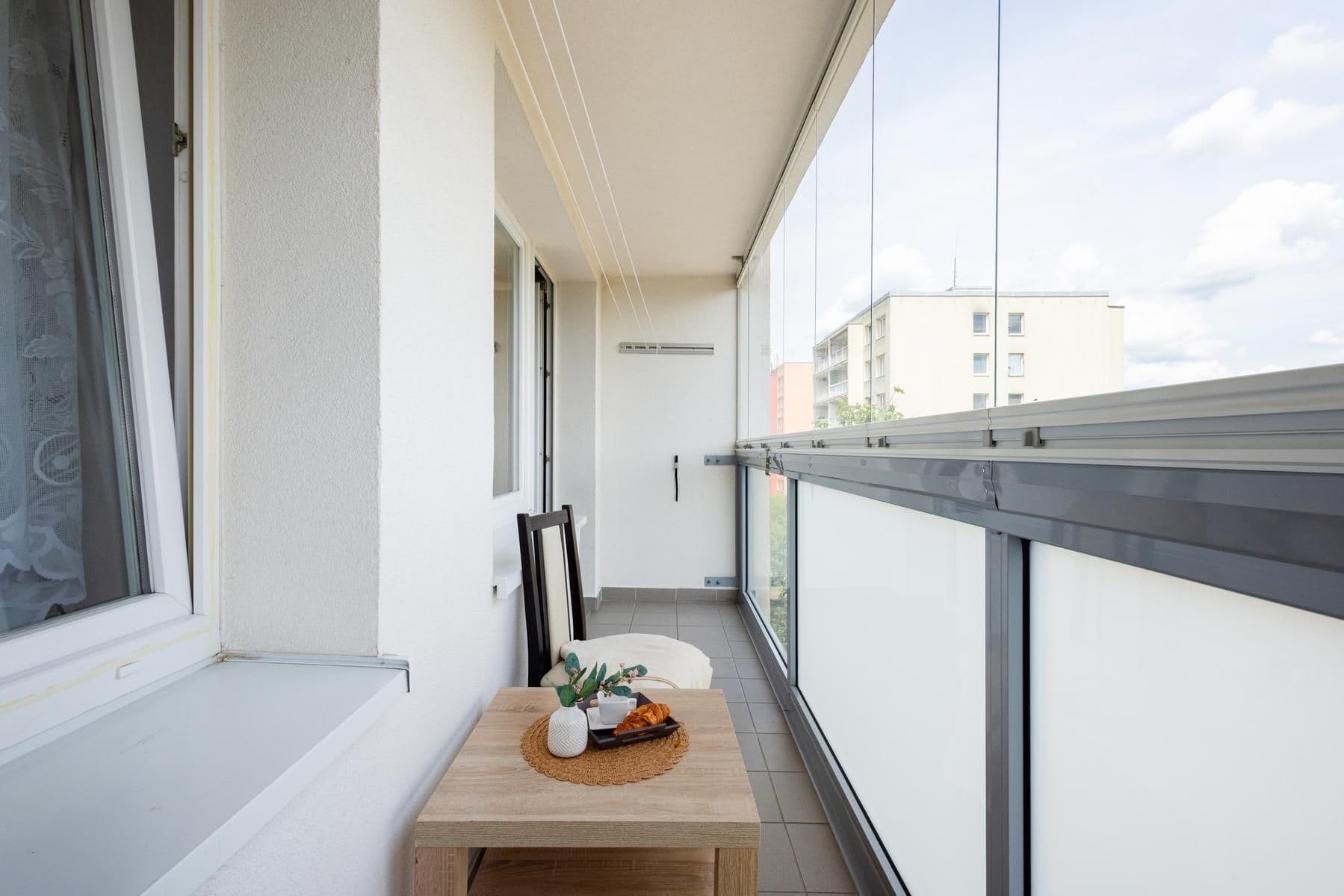 Prodej bytu 3+1 76 m², V Bažantnici, Kladno, Středočeský kraj Prodej bytu 3+1 76 m², V Bažantnici, Kladno, Středočeský kraj