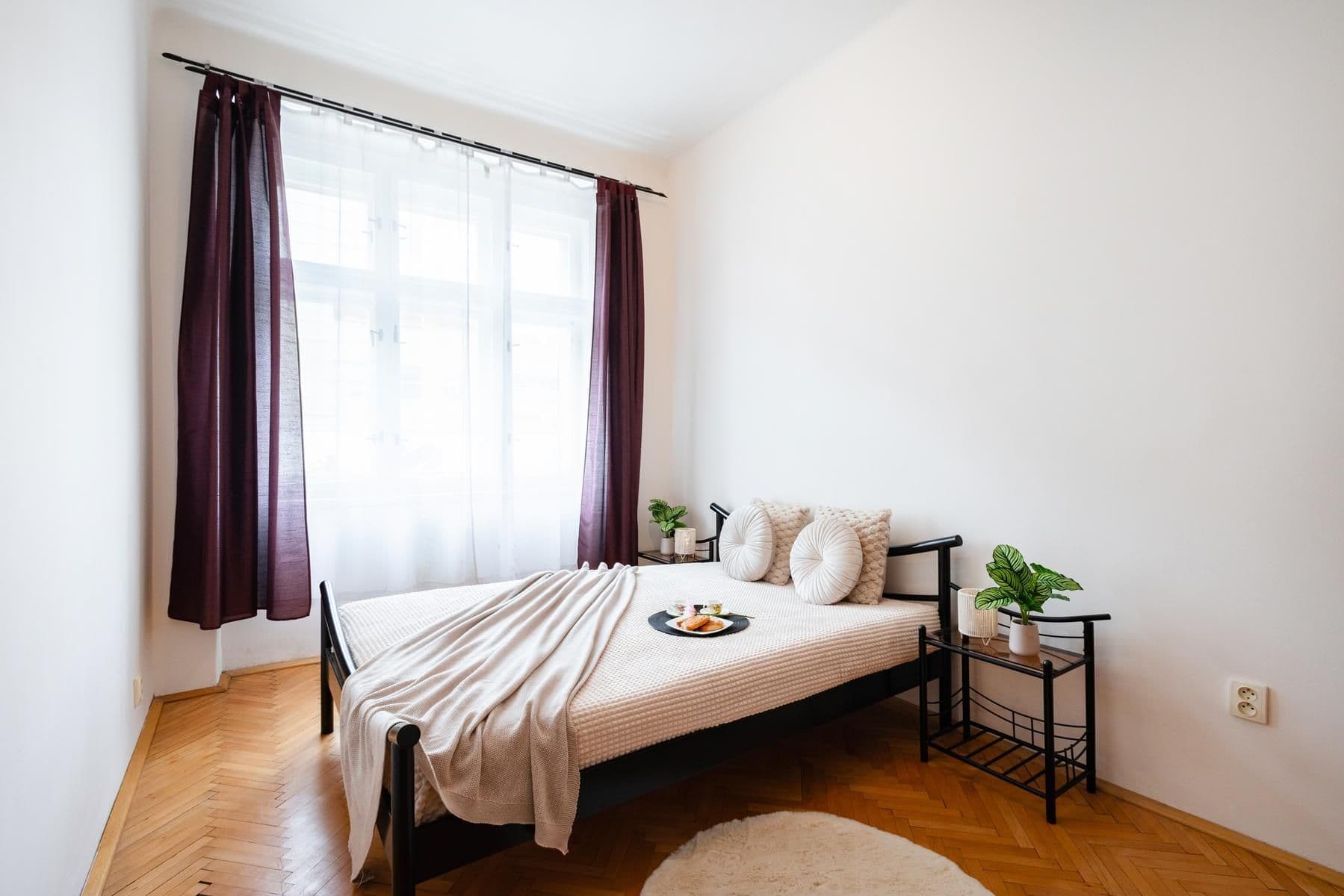Prodej bytu 2+kk 42 m², Jičínská, Praha, Praha Prodej bytu 2+kk 42 m², Jičínská, Praha, Praha