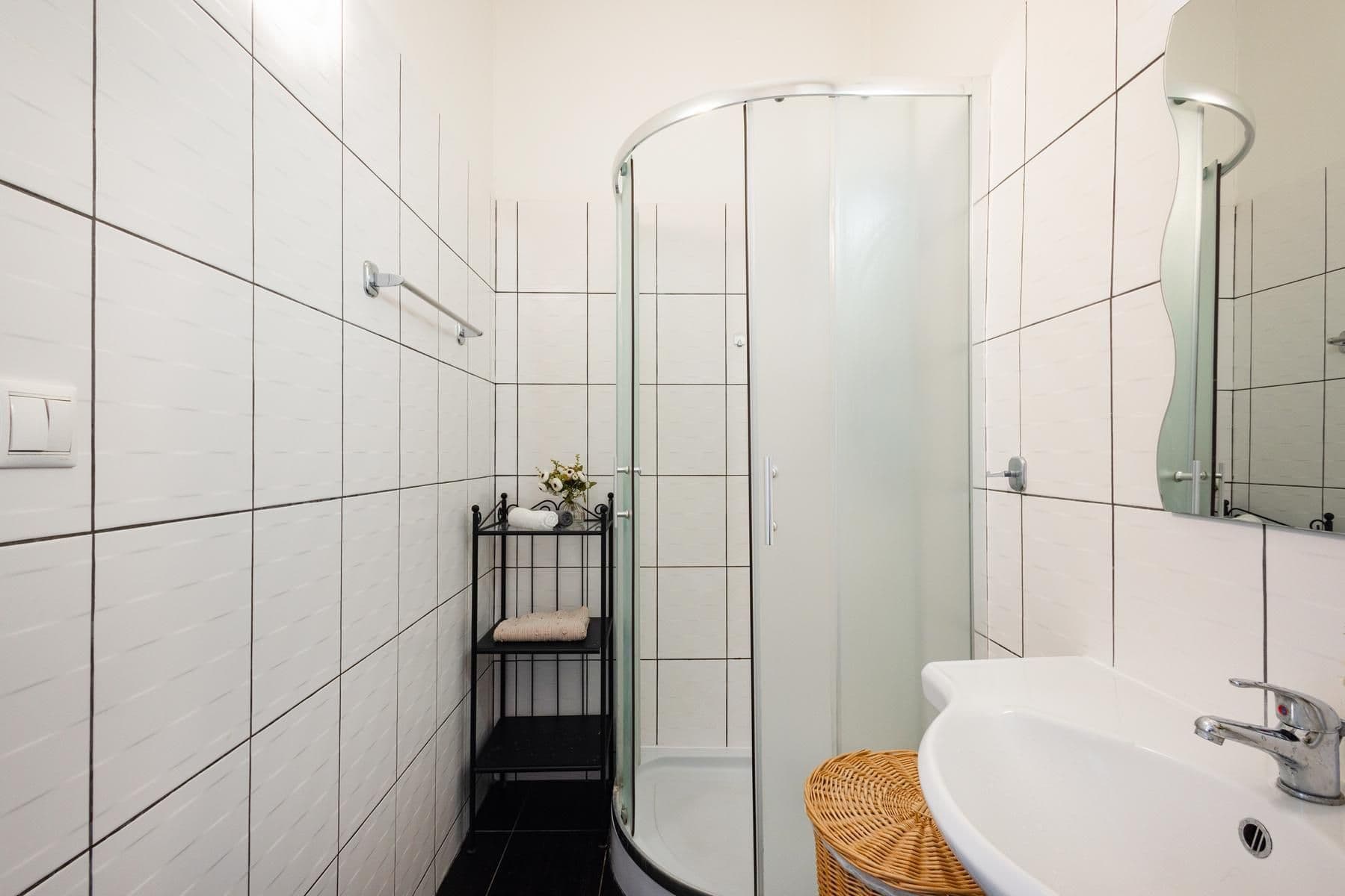 Prodej bytu 2+kk 42 m², Jičínská, Praha, Praha Prodej bytu 2+kk 42 m², Jičínská, Praha, Praha