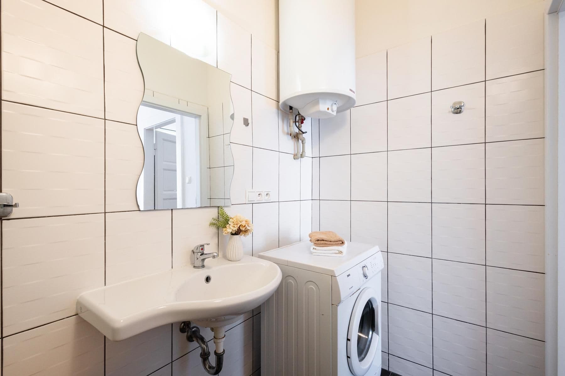 Prodej bytu 2+kk 42 m², Jičínská, Praha, Praha Prodej bytu 2+kk 42 m², Jičínská, Praha, Praha