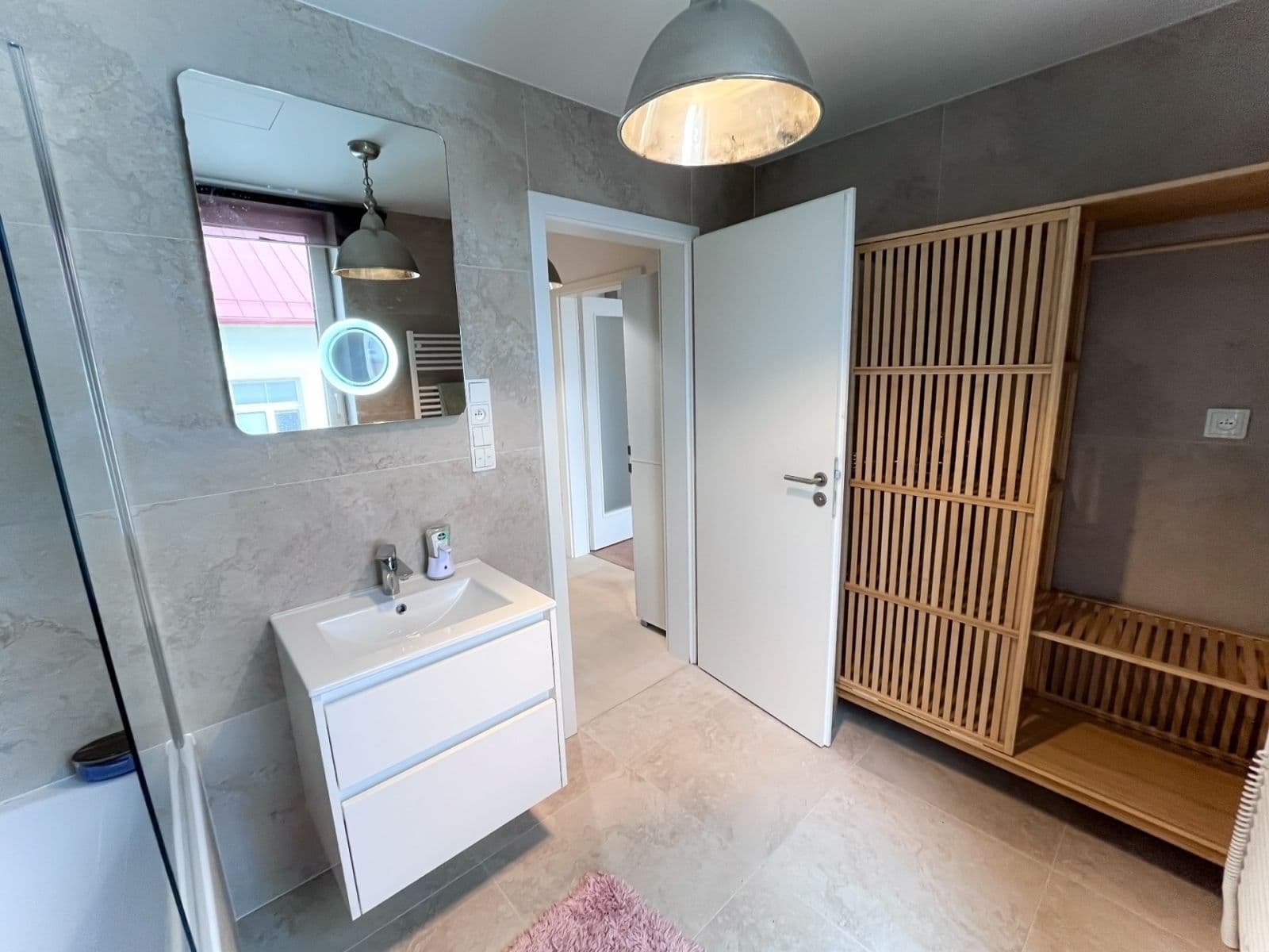Pronájem bytu 3+kk 83 m², Dukelská, Benešov, Středočeský kraj Pronájem bytu 3+kk 83 m², Dukelská, Benešov, Středočeský kraj