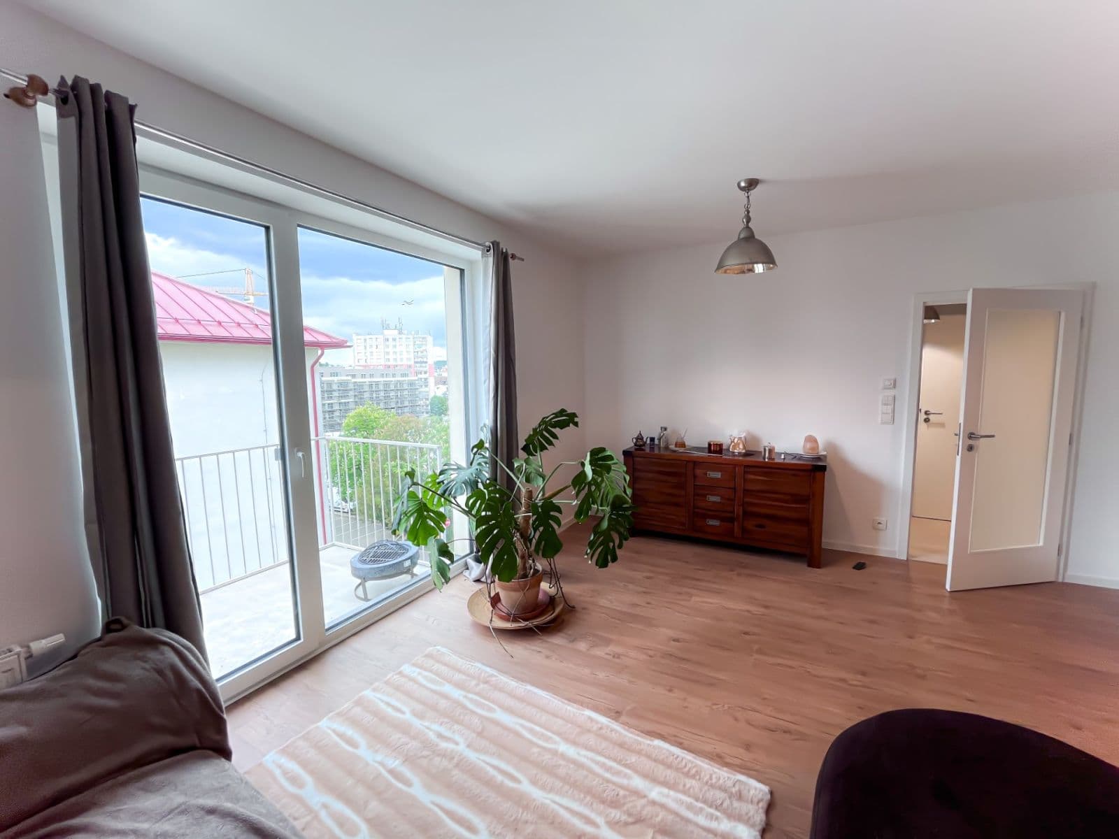 Pronájem bytu 3+kk 83 m², Dukelská, Benešov, Středočeský kraj Pronájem bytu 3+kk 83 m², Dukelská, Benešov, Středočeský kraj