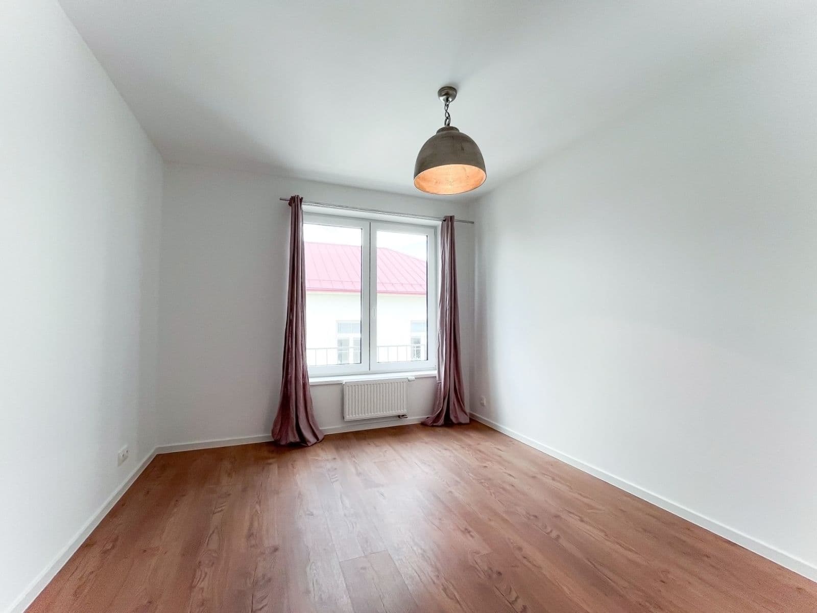 Pronájem bytu 3+kk 83 m², Dukelská, Benešov, Středočeský kraj Pronájem bytu 3+kk 83 m², Dukelská, Benešov, Středočeský kraj
