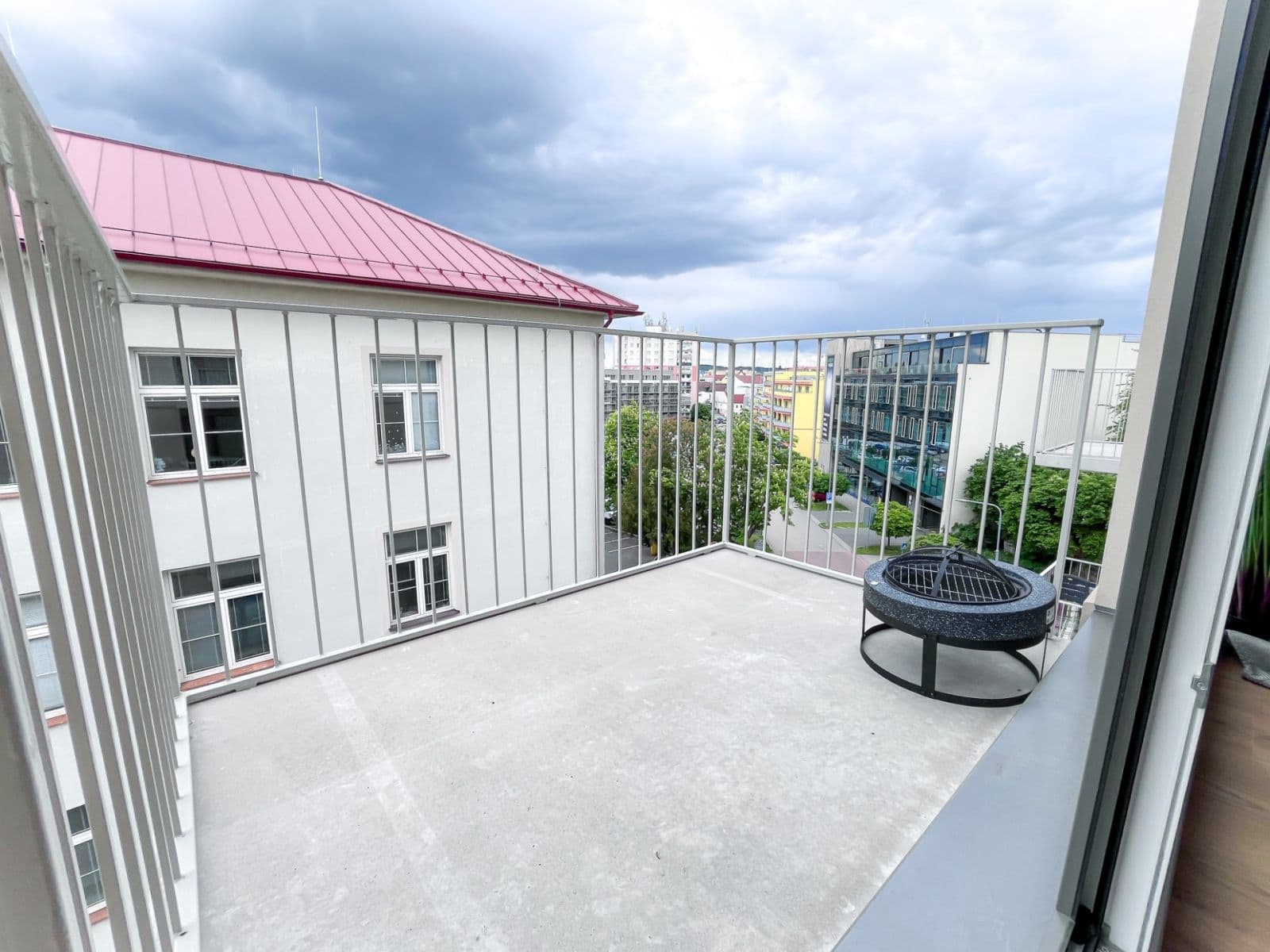 Pronájem bytu 3+kk 83 m², Dukelská, Benešov, Středočeský kraj Pronájem bytu 3+kk 83 m², Dukelská, Benešov, Středočeský kraj