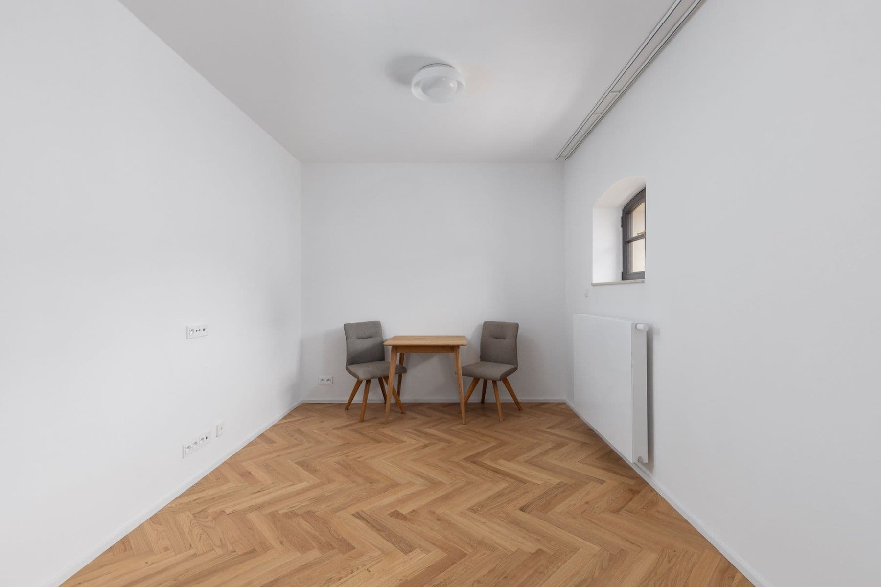 Pronájem bytu 1+kk 26 m², Mnatova, Praha, Praha Pronájem bytu 1+kk 26 m², Mnatova, Praha, Praha