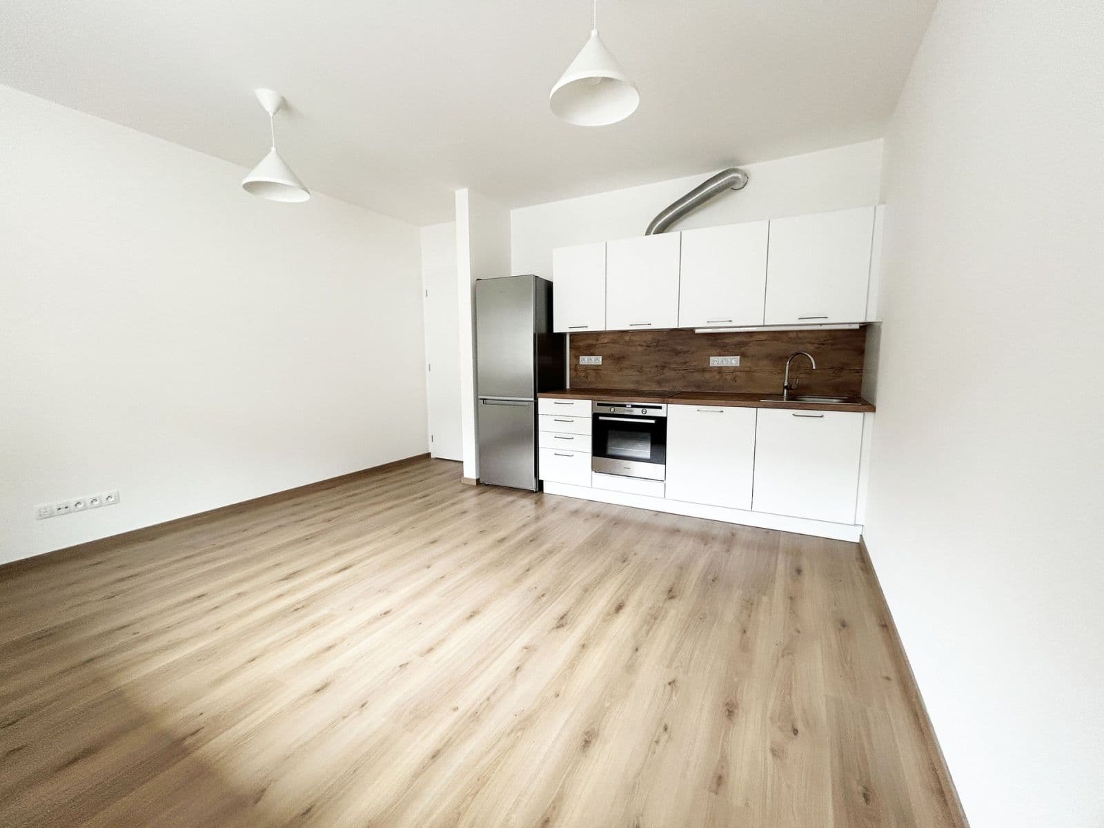 Pronájem bytu 2+kk 48 m², Kovářská, Praha, Praha Pronájem bytu 2+kk 48 m², Kovářská, Praha, Praha