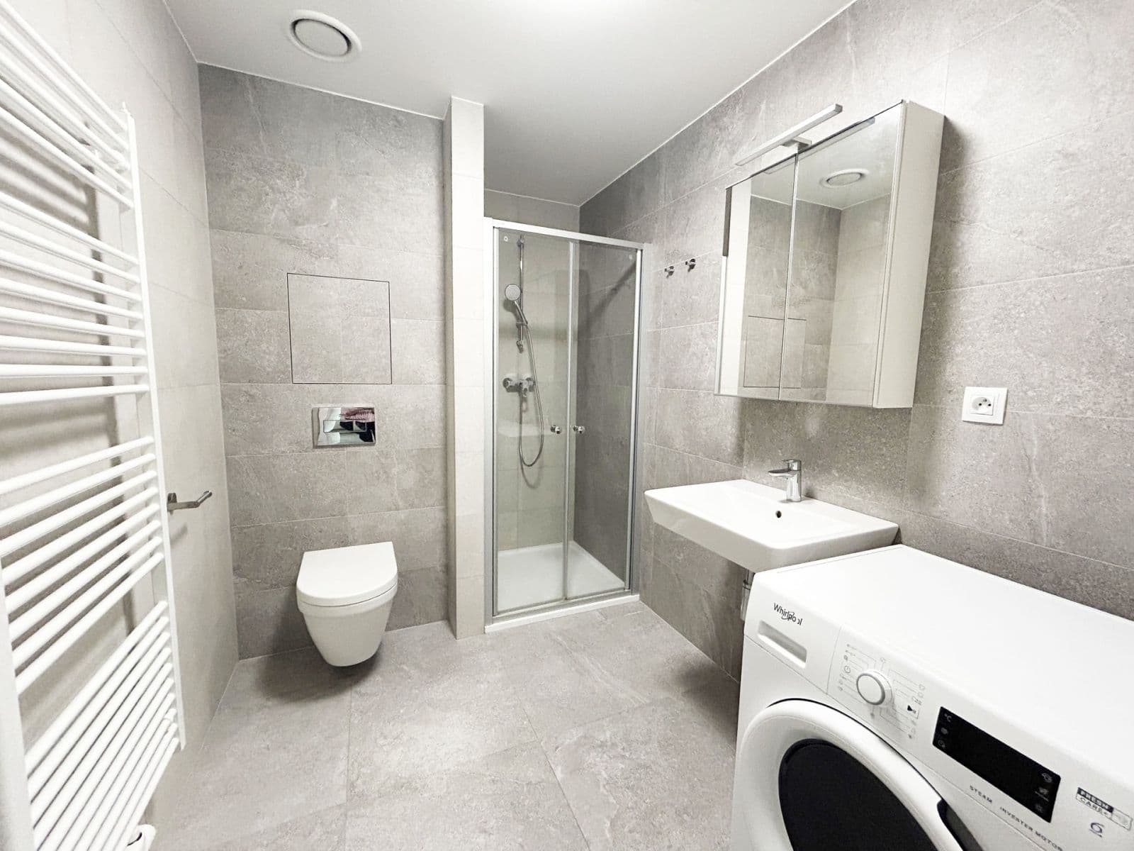Pronájem bytu 2+kk 48 m², Kovářská, Praha, Praha Pronájem bytu 2+kk 48 m², Kovářská, Praha, Praha