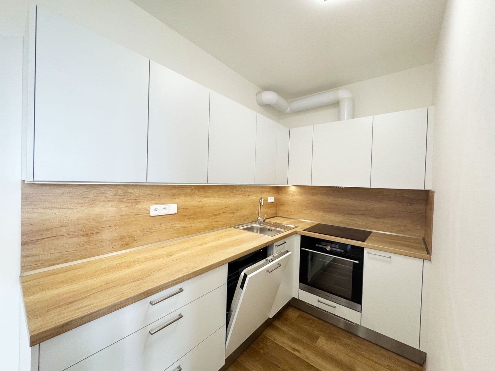 Pronájem bytu 2+kk 41 m², Honzíkova, Praha, Praha Pronájem bytu 2+kk 41 m², Honzíkova, Praha, Praha
