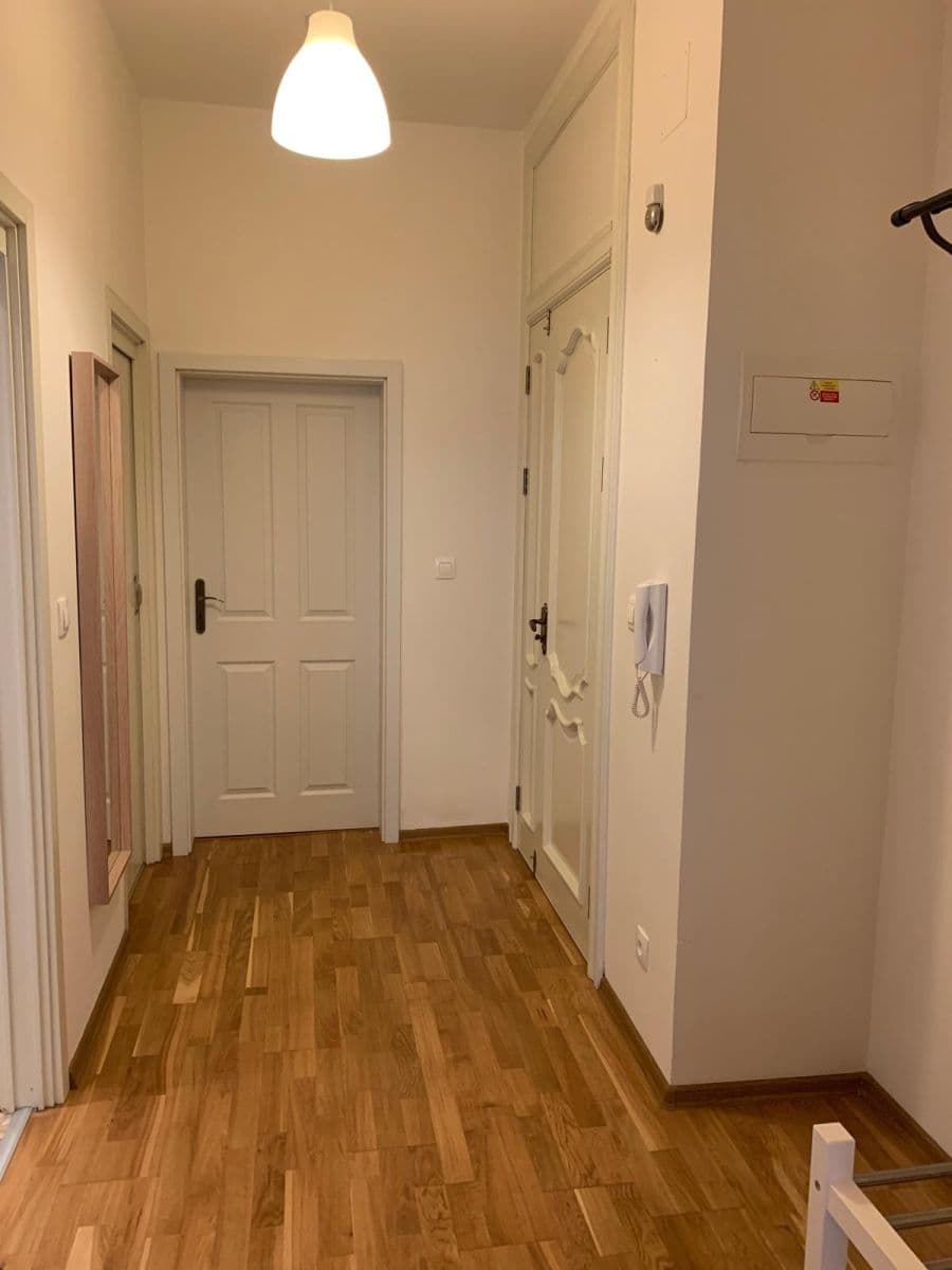 Pronájem bytu 2+kk 52 m², Heleny Malířové, Praha, Praha Pronájem bytu 2+kk 52 m², Heleny Malířové, Praha, Praha