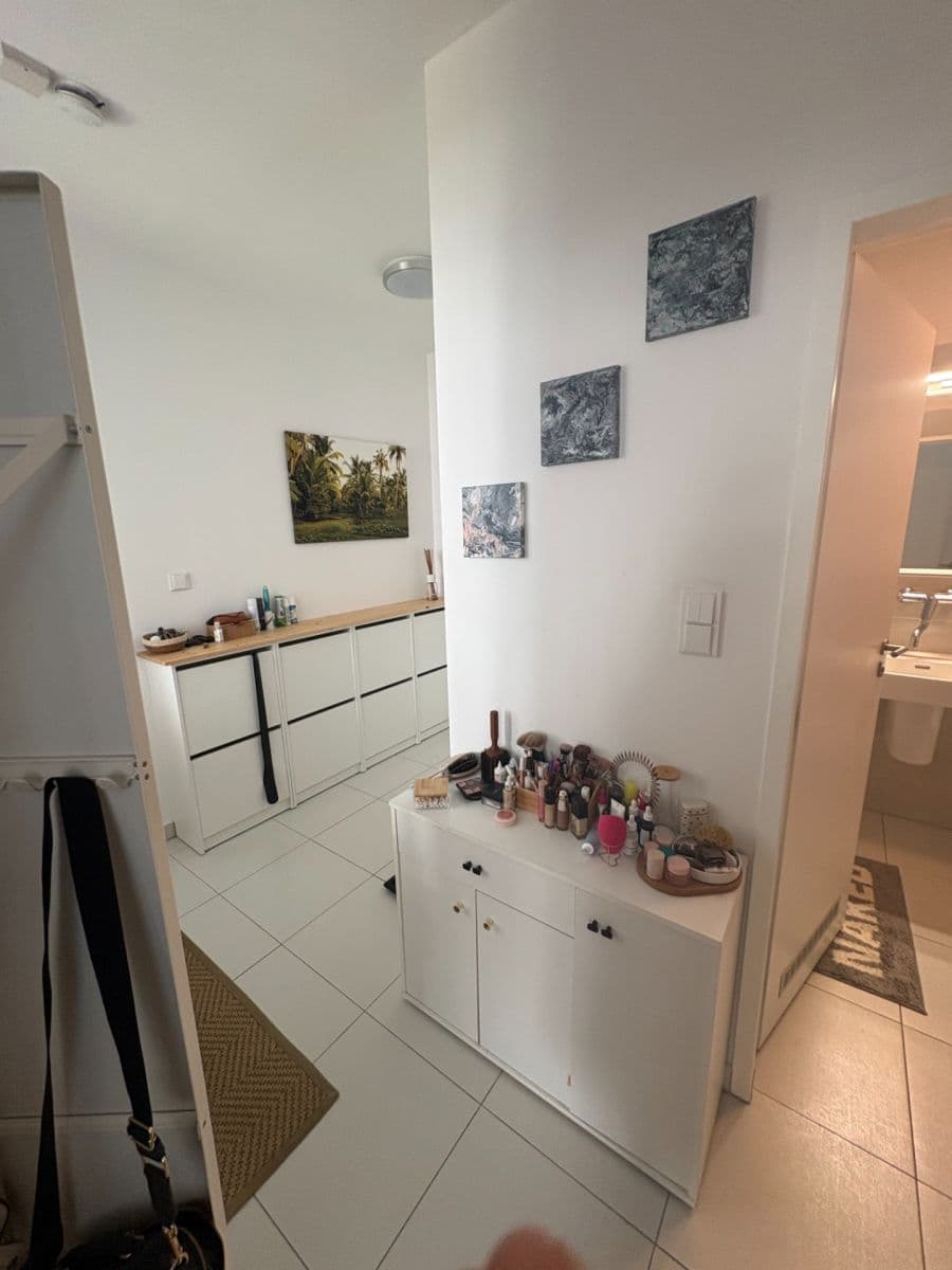 Pronájem bytu 2+kk 57 m², Medunova, Praha, Praha Pronájem bytu 2+kk 57 m², Medunova, Praha, Praha