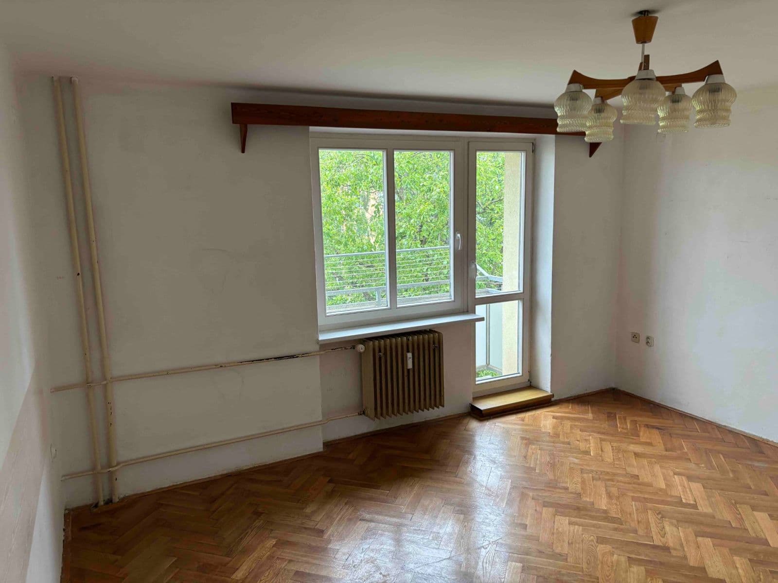 Prodej bytu 3+1 64 m², Družstevní, Solnice, Královéhradecký kraj Prodej bytu 3+1 64 m², Družstevní, Solnice, Královéhradecký kraj