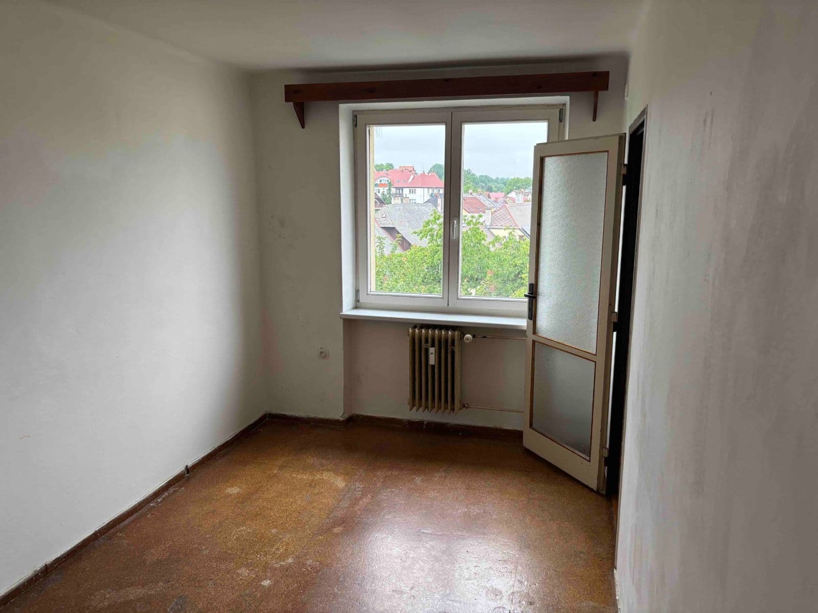 Prodej bytu 3+1 64 m², Družstevní, Solnice, Královéhradecký kraj Prodej bytu 3+1 64 m², Družstevní, Solnice, Královéhradecký kraj