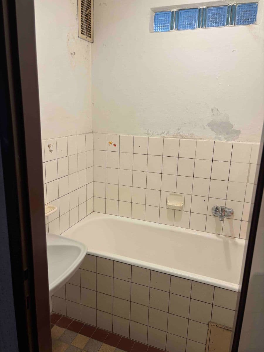 Prodej bytu 3+1 64 m², Družstevní, Solnice, Královéhradecký kraj Prodej bytu 3+1 64 m², Družstevní, Solnice, Královéhradecký kraj