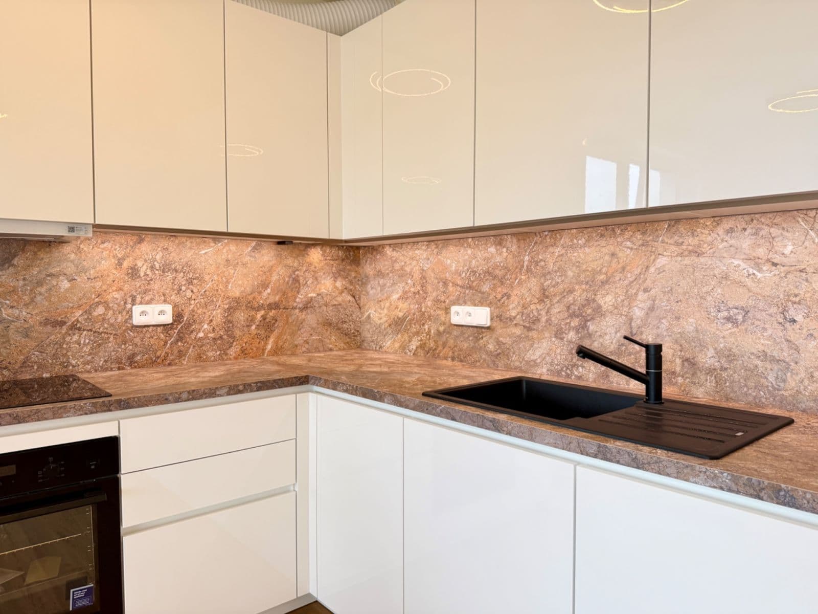 Pronájem bytu 3+kk 90 m², Pod Harfou, Praha, Praha Pronájem bytu 3+kk 90 m², Pod Harfou, Praha, Praha