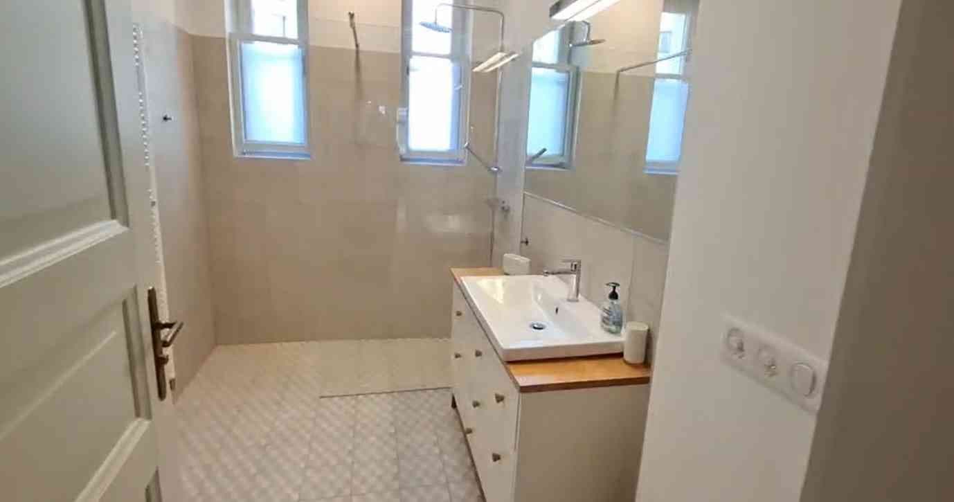 Pronájem bytu 2+kk 84 m², Valentinská, Praha, Praha Pronájem bytu 2+kk 84 m², Valentinská, Praha, Praha