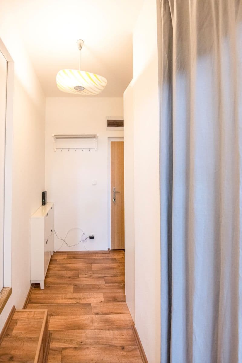 Pronájem bytu 1+kk 28 m², Legerova, Praha, Praha Pronájem bytu 1+kk 28 m², Legerova, Praha, Praha