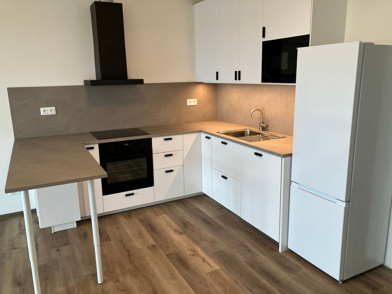 Pronájem bytu 1+kk 45 m², Okružní, Jihlava, Kraj Vysočina Pronájem bytu 1+kk 45 m², Okružní, Jihlava, Kraj Vysočina
