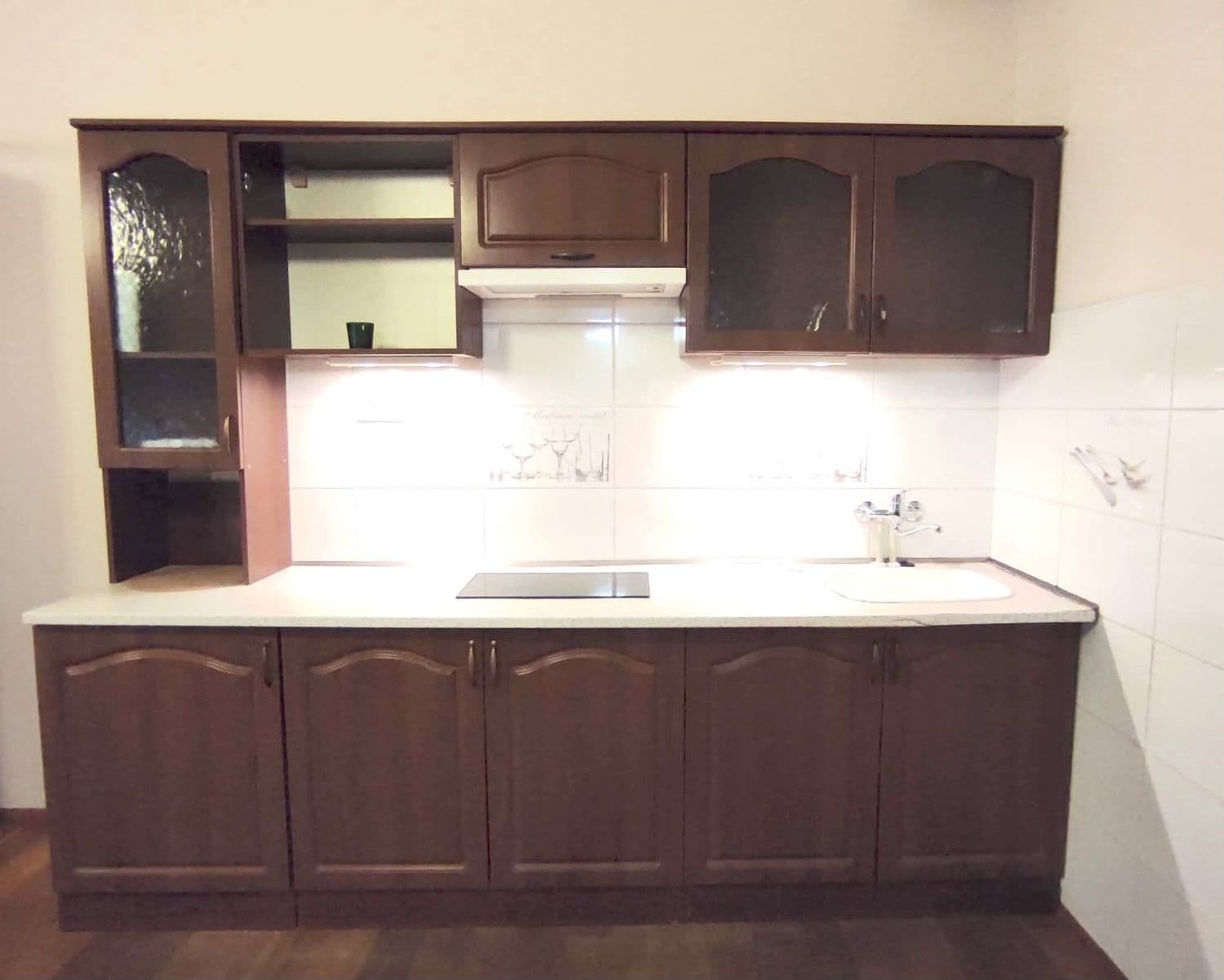Pronájem bytu 1+kk 30 m², Tyršova, Praha, Praha Pronájem bytu 1+kk 30 m², Tyršova, Praha, Praha