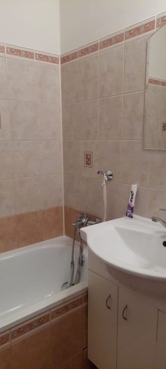 Prodej bytu 3+1 72 m², Nad Stadionem, Vrbno pod Pradědem, Moravskoslezský kraj Prodej bytu 3+1 72 m², Nad Stadionem, Vrbno pod Pradědem, Moravskoslezský kraj