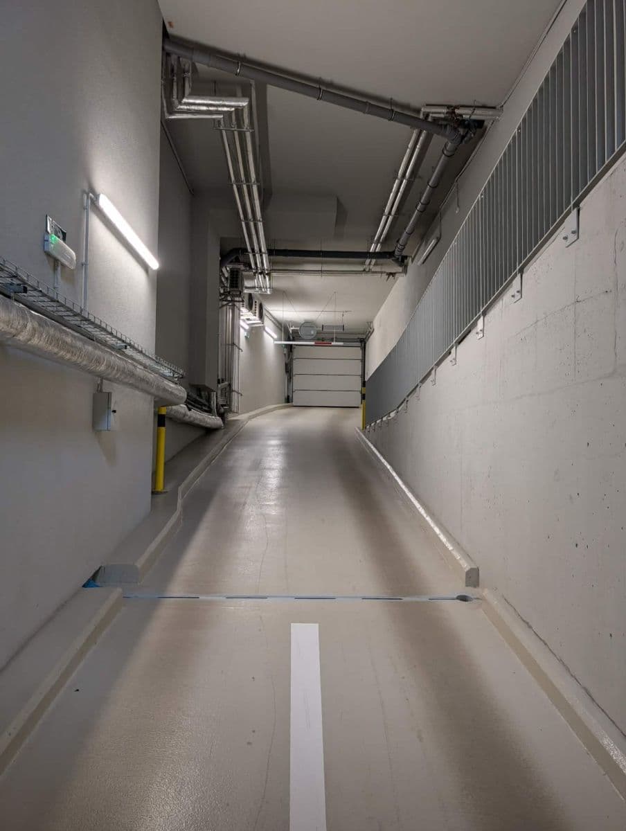 Pronájem garáže 15 m², Ocelářská, Praha, Praha Pronájem garáže 15 m², Ocelářská, Praha, Praha