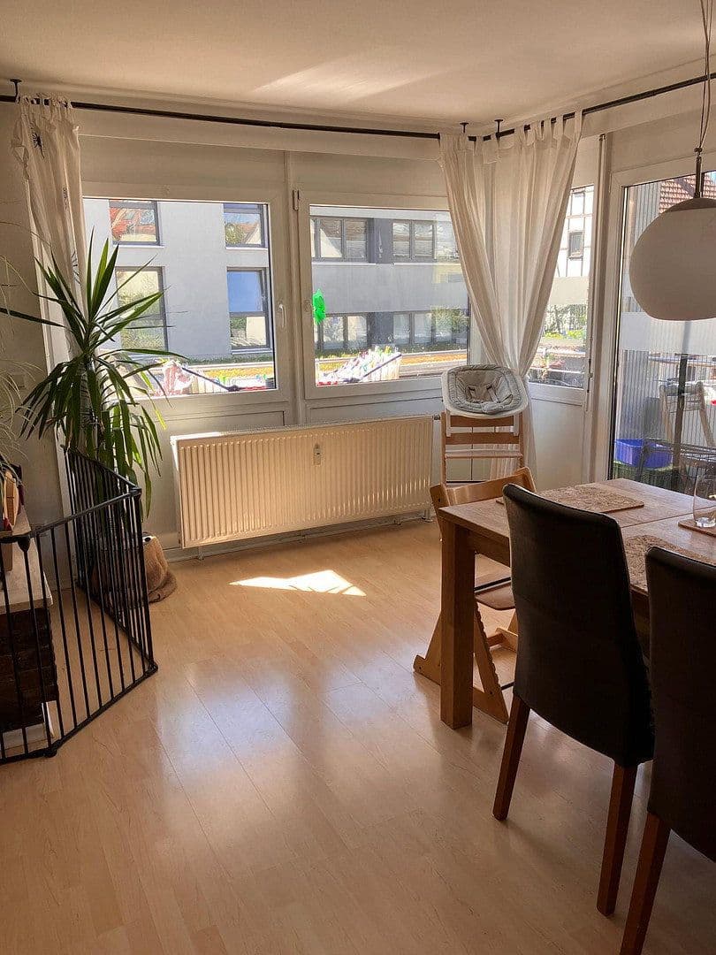 Prodej bytu 4+1 87 m², Filderstadt, Bádensko-Württembersko Prodej bytu 4+1 87 m², Filderstadt, Bádensko-Württembersko