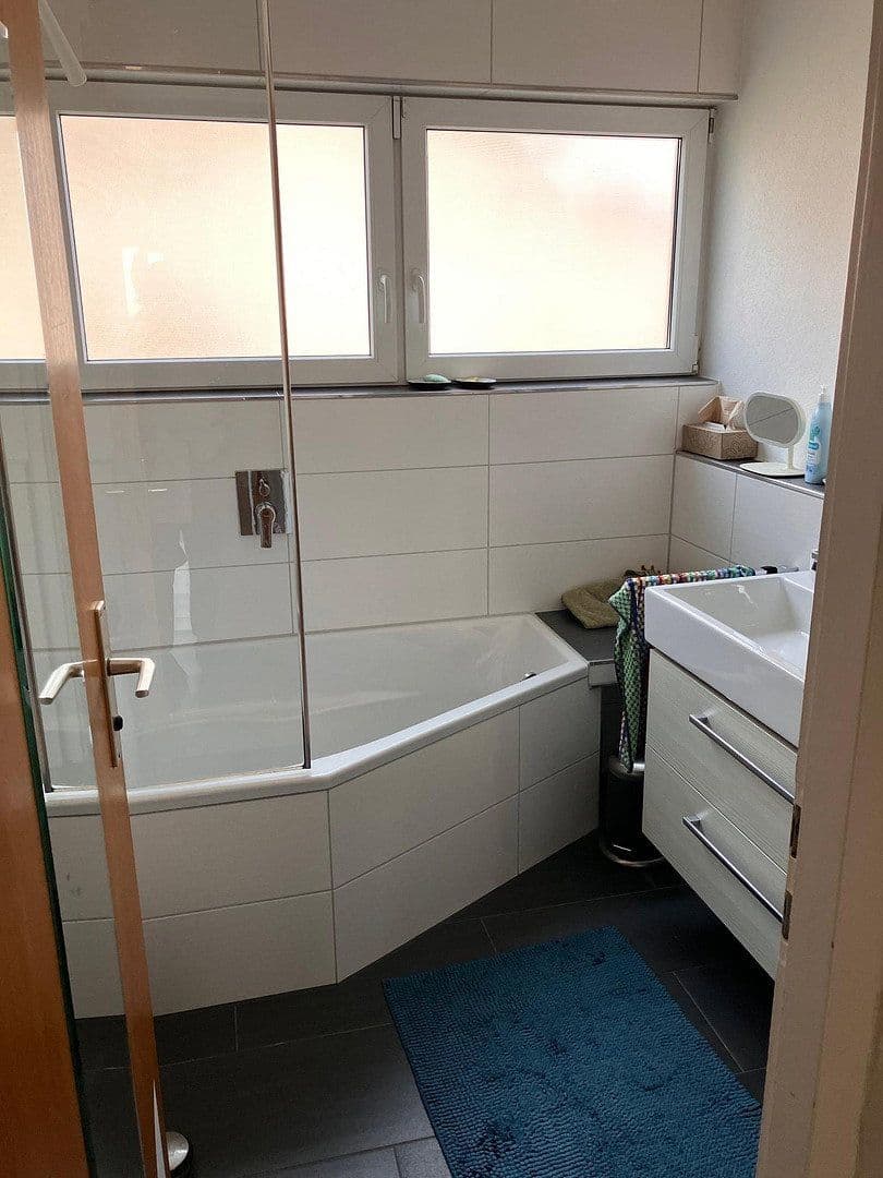 Prodej bytu 4+1 87 m², Filderstadt, Bádensko-Württembersko Prodej bytu 4+1 87 m², Filderstadt, Bádensko-Württembersko