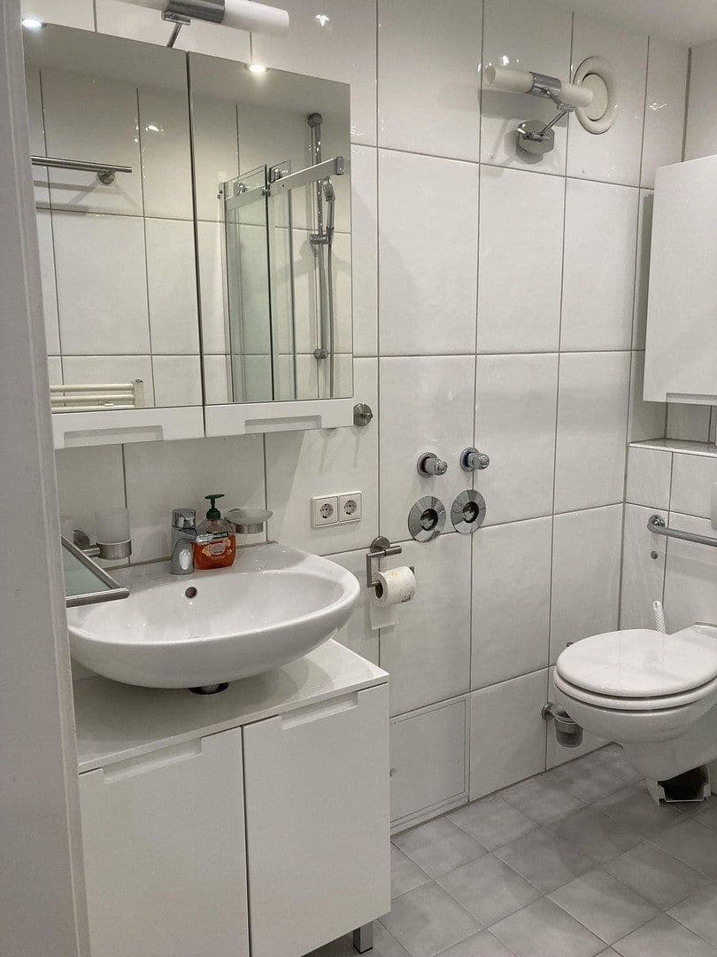 Prodej bytu 1+kk 48 m², Im Asemwald 4, Stuttgart, Bádensko-Württembersko Prodej bytu 1+kk 48 m², Im Asemwald 4, Stuttgart, Bádensko-Württembersko