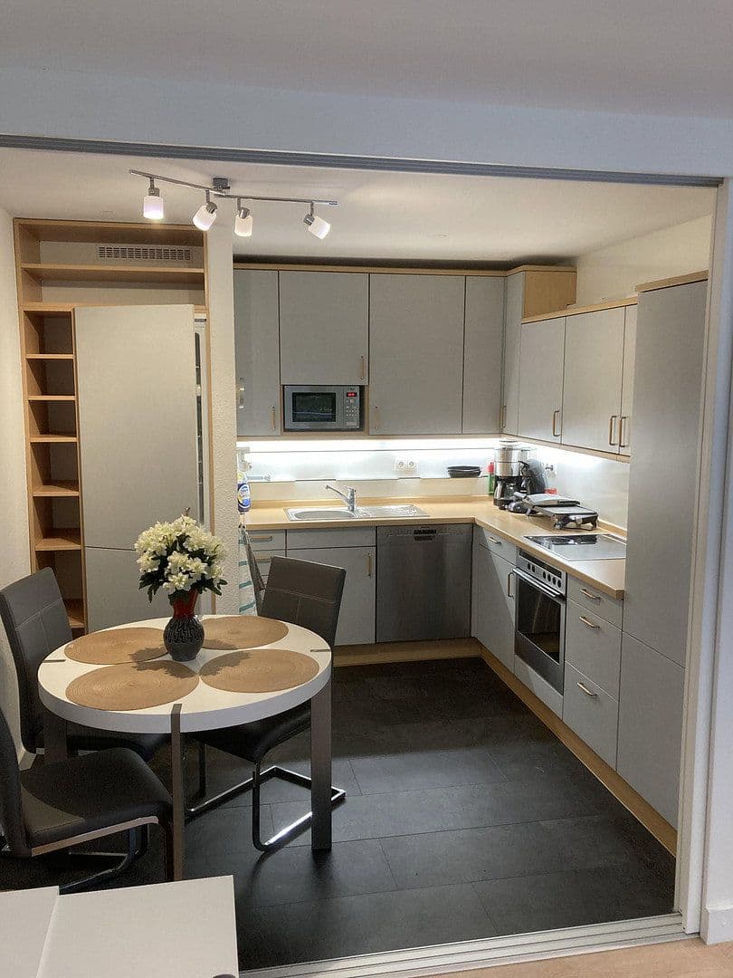 Prodej bytu 1+kk 48 m², Im Asemwald 4, Stuttgart, Bádensko-Württembersko Prodej bytu 1+kk 48 m², Im Asemwald 4, Stuttgart, Bádensko-Württembersko