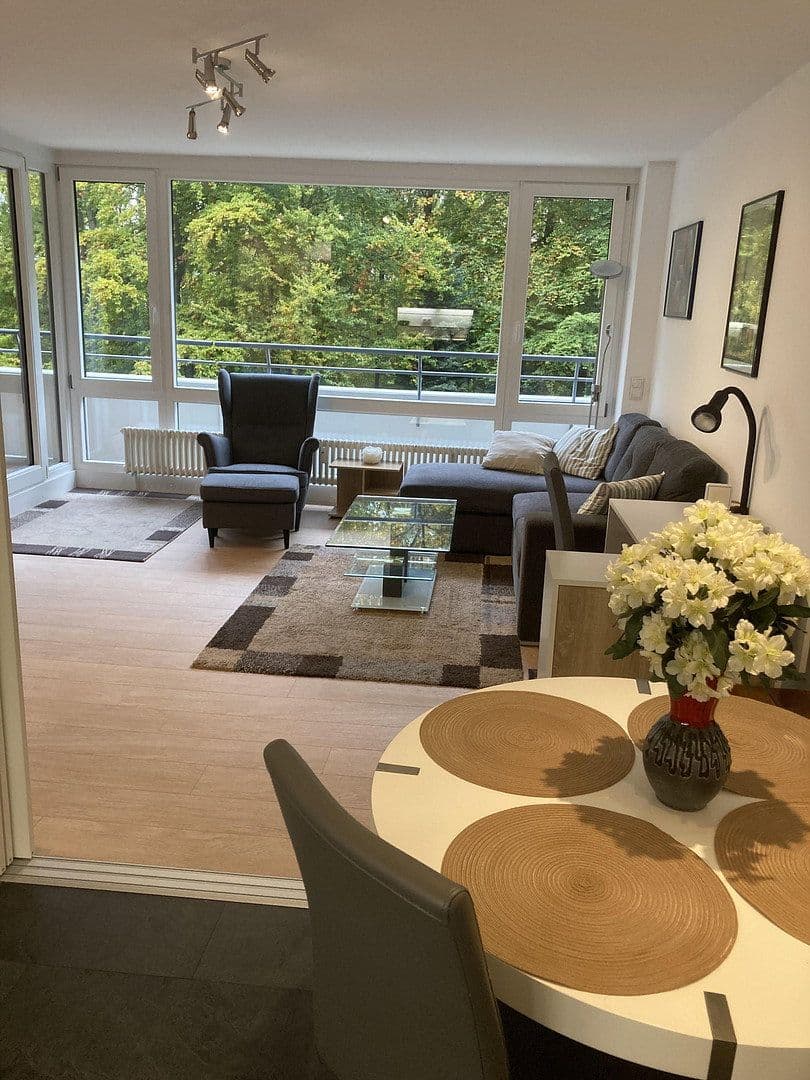 Prodej bytu 1+kk 48 m², Im Asemwald 4, Stuttgart, Bádensko-Württembersko Prodej bytu 1+kk 48 m², Im Asemwald 4, Stuttgart, Bádensko-Württembersko