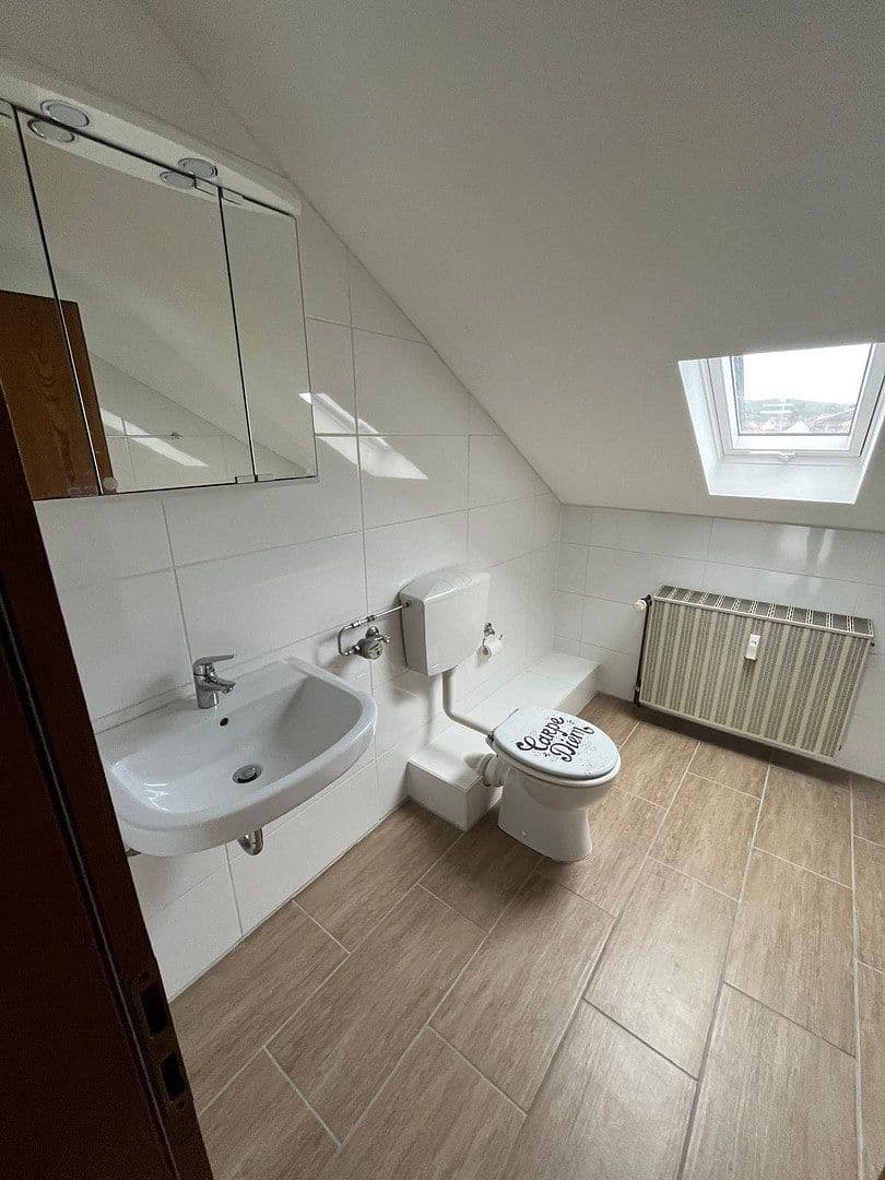 Pronájem bytu 4+1 110 m², Seltrisa-Ring 51a, Selters (Taunus), Hessen Pronájem bytu 4+1 110 m², Seltrisa-Ring 51a, Selters (Taunus), Hessen