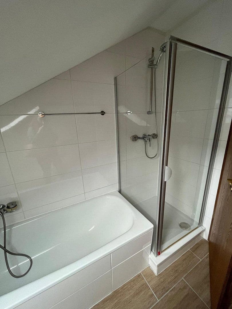 Pronájem bytu 4+1 110 m², Seltrisa-Ring 51a, Selters (Taunus), Hessen Pronájem bytu 4+1 110 m², Seltrisa-Ring 51a, Selters (Taunus), Hessen
