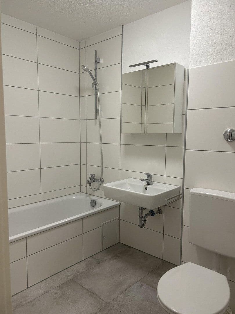 Pronájem bytu 2+kk 78 m², Bahnhofstraße 44, Kempten (Allgäu), Bavorsko Pronájem bytu 2+kk 78 m², Bahnhofstraße 44, Kempten (Allgäu), Bavorsko