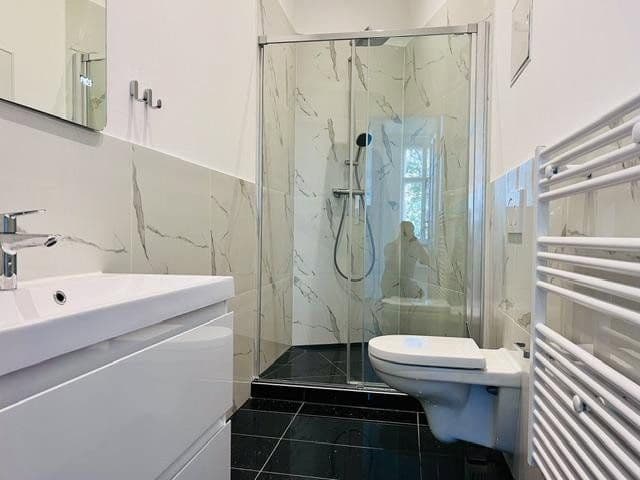 Pronájem bytu 5+1 128 m², Berlin, Berlín Pronájem bytu 5+1 128 m², Berlin, Berlín