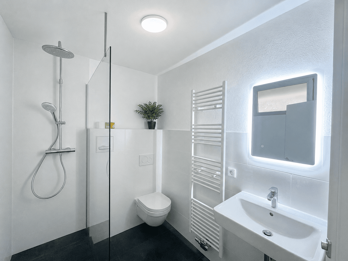 Pronájem bytu 1+1 37 m², Dreieichstraße 21, Dietzenbach, Hessen Pronájem bytu 1+1 37 m², Dreieichstraße 21, Dietzenbach, Hessen