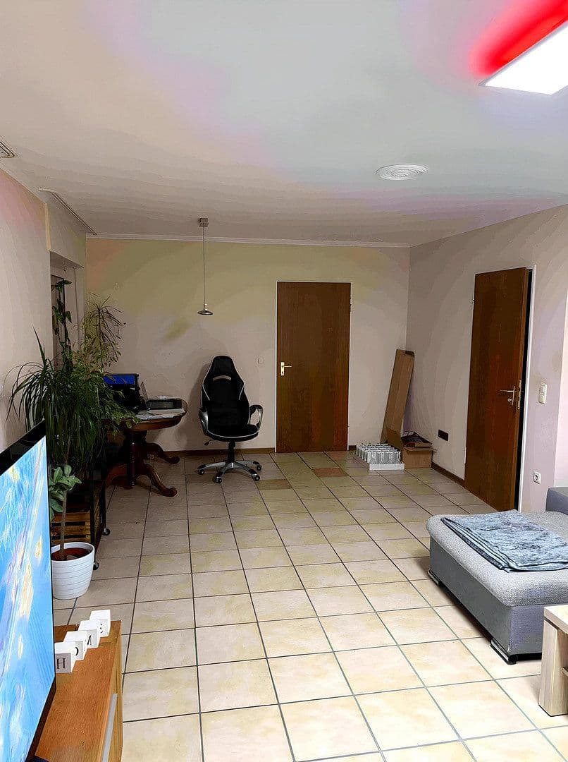Pronájem bytu 3+1 92 m², Ellener Straße 109, Düren, Severní Porýní-Vestfálsko Pronájem bytu 3+1 92 m², Ellener Straße 109, Düren, Severní Porýní-Vestfálsko