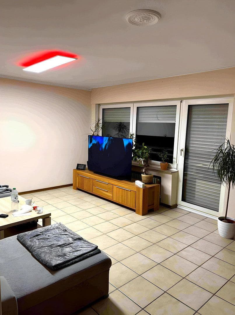Pronájem bytu 3+1 92 m², Ellener Straße 109, Düren, Severní Porýní-Vestfálsko Pronájem bytu 3+1 92 m², Ellener Straße 109, Düren, Severní Porýní-Vestfálsko