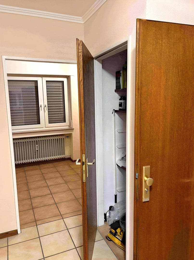 Pronájem bytu 3+1 92 m², Ellener Straße 109, Düren, Severní Porýní-Vestfálsko Pronájem bytu 3+1 92 m², Ellener Straße 109, Düren, Severní Porýní-Vestfálsko